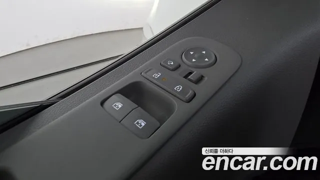 Hyundai Staria — Фото автомобиля 28