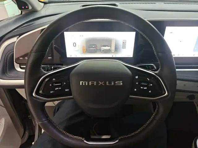 Maxus G90 — Фото автомобиля 10