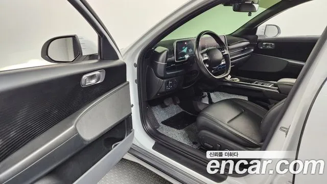 Hyundai Ioniq6 — Фото автомобиля 9