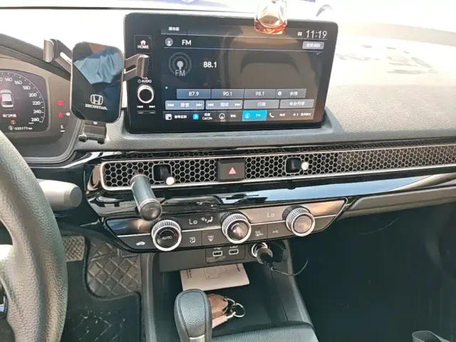 Honda Civic — Фото автомобиля 12