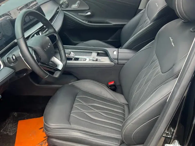 Chery Arrizo 8 2024 High-Performance 2.0T DCT Royal — Фото автомобиля 6
