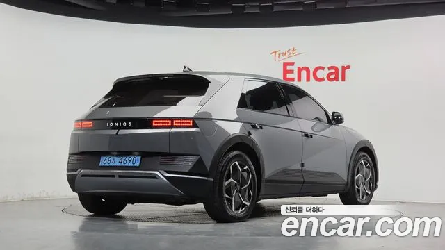 Hyundai Ioniq 5 — Фото автомобиля 2