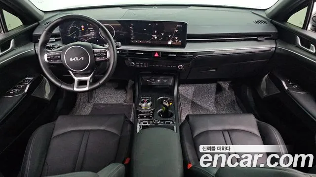 Kia K5 Generation 3 — Фото автомобиля 9