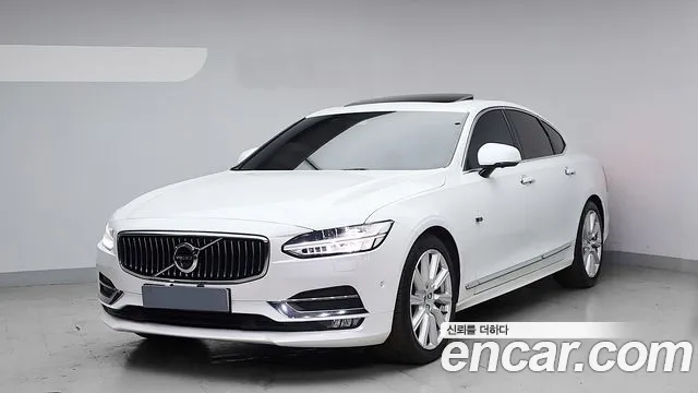 Фотография автомобиля — Volvo S60 Generation 3