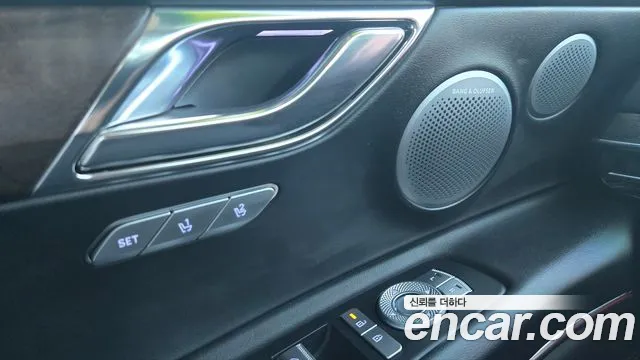 Genesis GV80 — Фото автомобиля 14