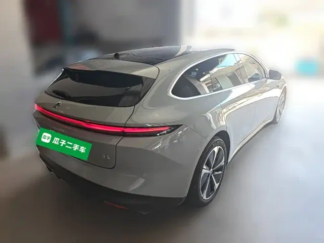 Nio ET5 Touring — Фото автомобиля 9