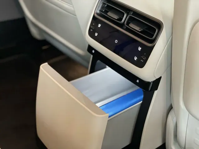 Li Auto i6 — Фото автомобиля 16
