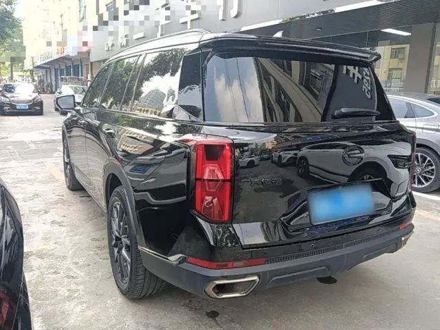 GAC Trumpchi GS8 — Фото автомобиля 4