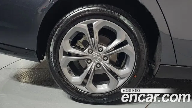 Honda Accord 1.5 Turbo — Фото автомобиля 19