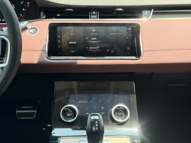 Land Rover Range Rover Evoque — Фото автомобиля 18