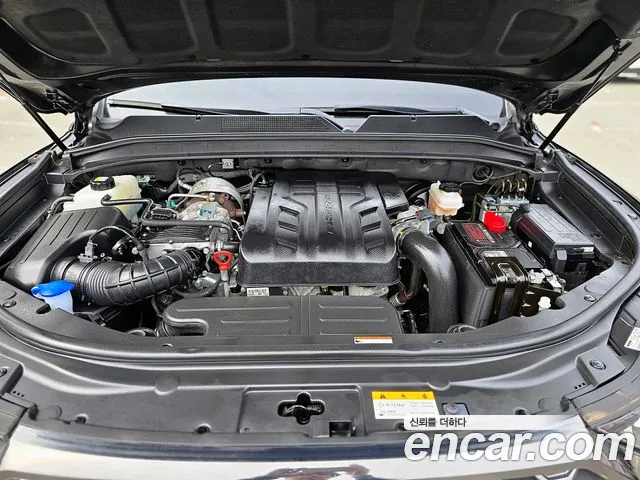 KG_Mobility_Ssangyong Rexton Rexton Arena Дизель 2.2 4WD — Фото автомобиля 19