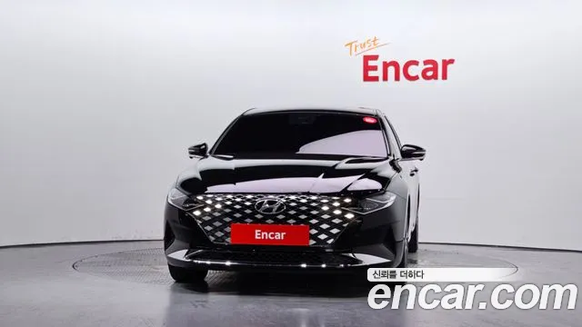 Hyundai Grandeur Новый Grandeur IG — Фото автомобиля 3