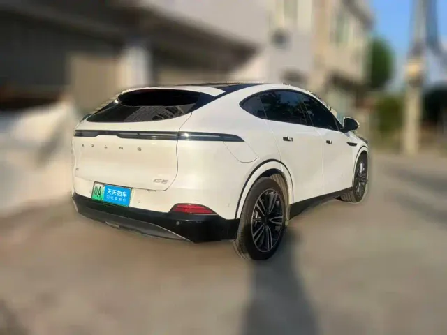 Xpeng G6 — Фото автомобиля 2