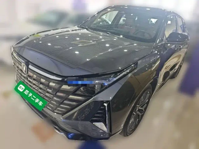 Фотография автомобиля — Changan UNI-Z
