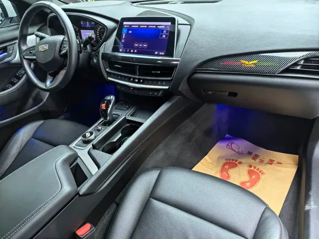 Cadillac CT5 — Фото автомобиля 12