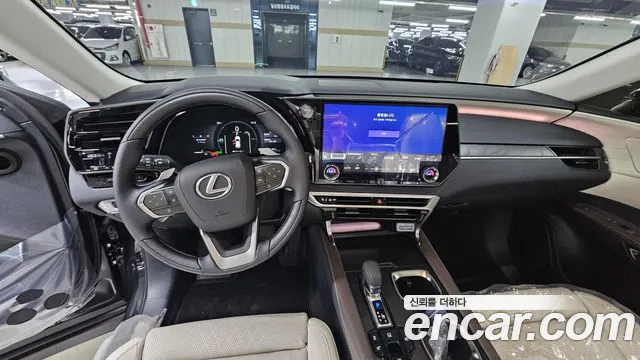 Lexus RX — Фото автомобиля 7