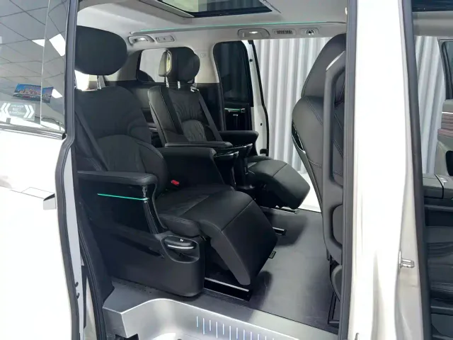 GAC Trumpchi M8 — Фото автомобиля 10