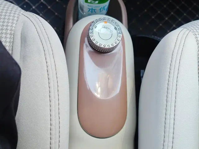 Wuling Hongguang Mini EV — Фото автомобиля 16