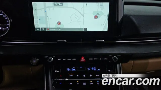 Kia Canival Carnival 4 поколение Бензин 9 мест Prestige — Фото автомобиля 15