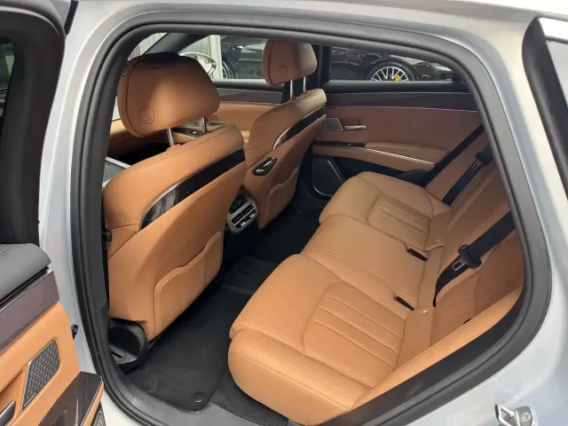 BYD Han L — Фото автомобиля 8