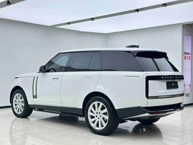 Land Rover Range Rover — Фото автомобиля 12