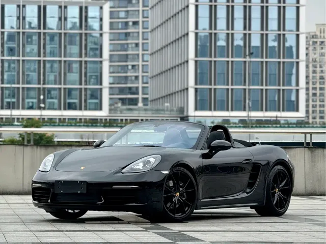 Фотография автомобиля — Porsche 718