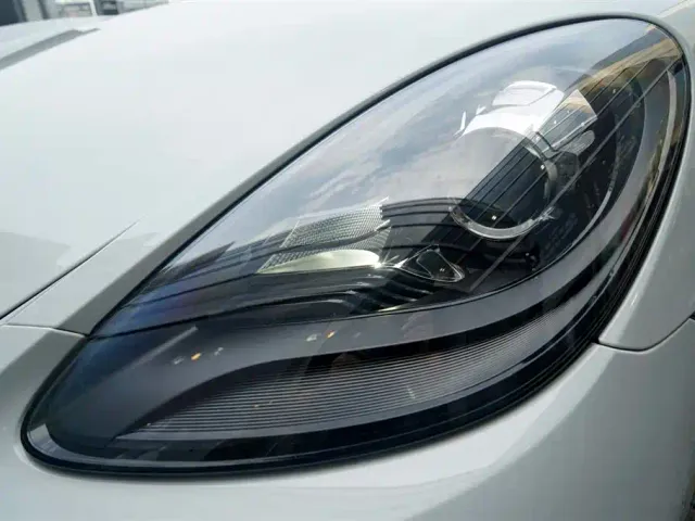 Porsche 718 — Фото автомобиля 18