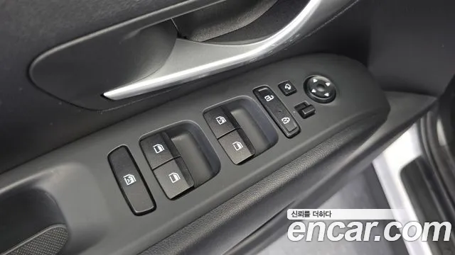 Hyundai Tucson Tucson (NX4) Дизель 2.0 4WD — Фото автомобиля 13