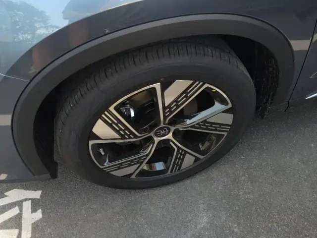 BYD Song Pro — Фото автомобиля 6