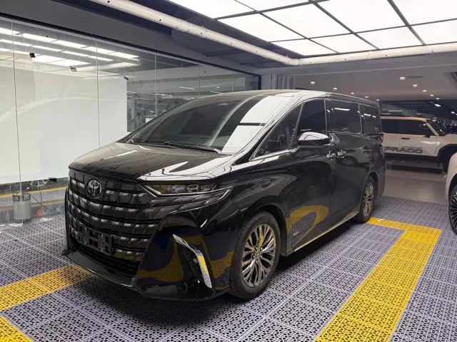 Фотография автомобиля — Toyota Alphard