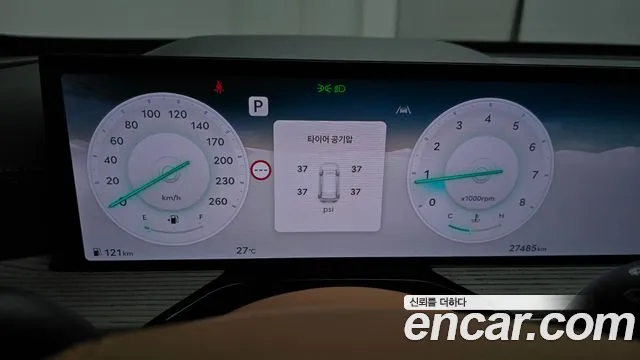 Genesis GV80 — Фото автомобиля 11