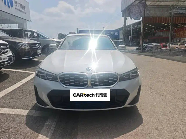 BMW 3 Series — Фото автомобиля 2