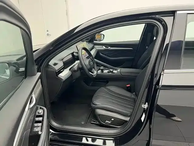 Geely Xingrui — Фото автомобиля 13