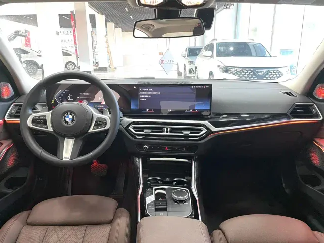 BMW 3 Series — Фото автомобиля 19