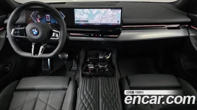 BMW 5 Series G60 — Фото автомобиля 10