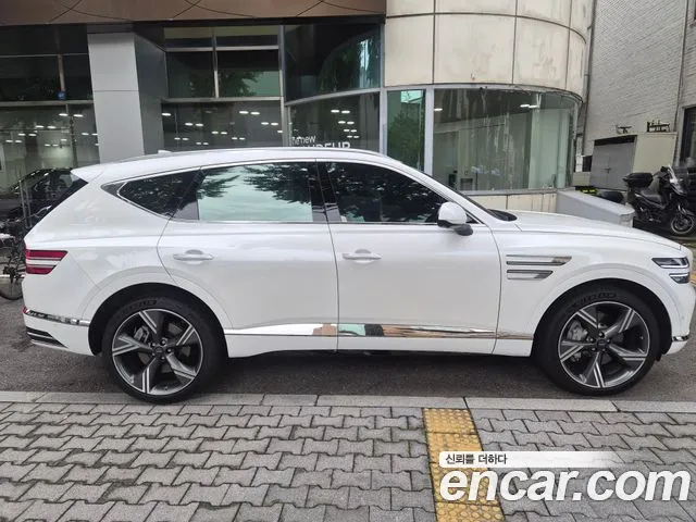 Genesis GV80 — Фото автомобиля 6
