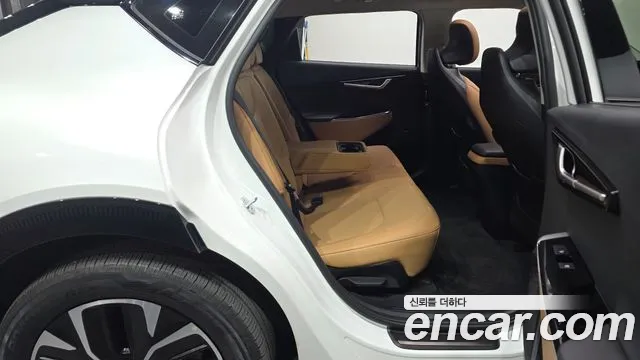 Kia EV6 — Фото автомобиля 11