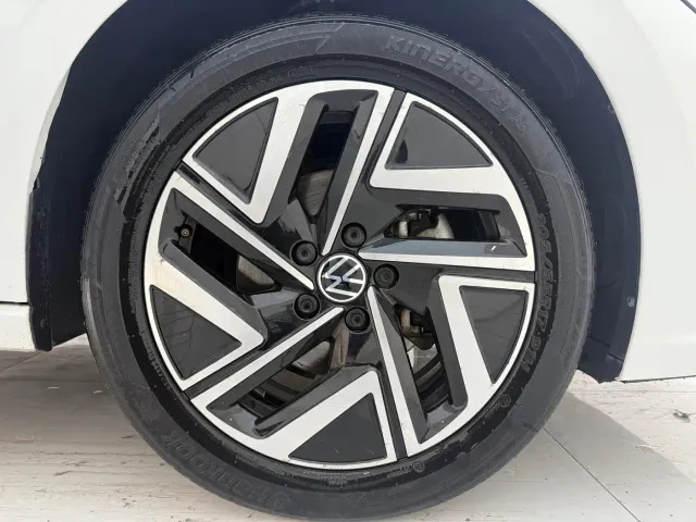 Volkswagen Sagitar — Фото автомобиля 11