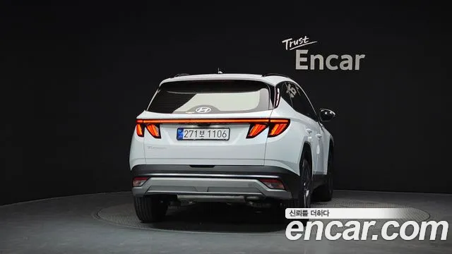 Hyundai Tucson — Фото автомобиля 4