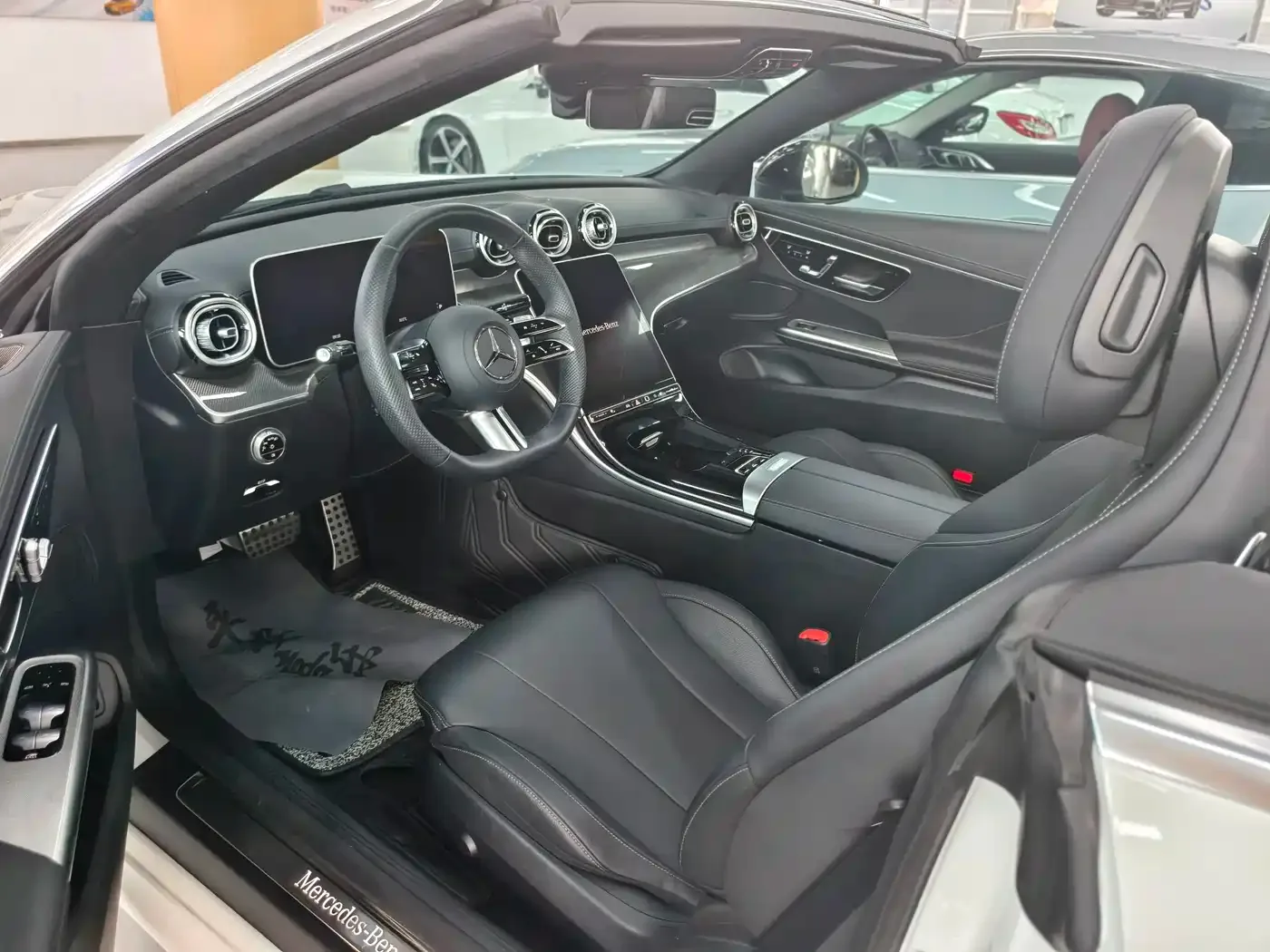 Mercedes-Benz Mercedes-Benz CLE 2025 CLE 260 Convertible — Фото автомобиля 8