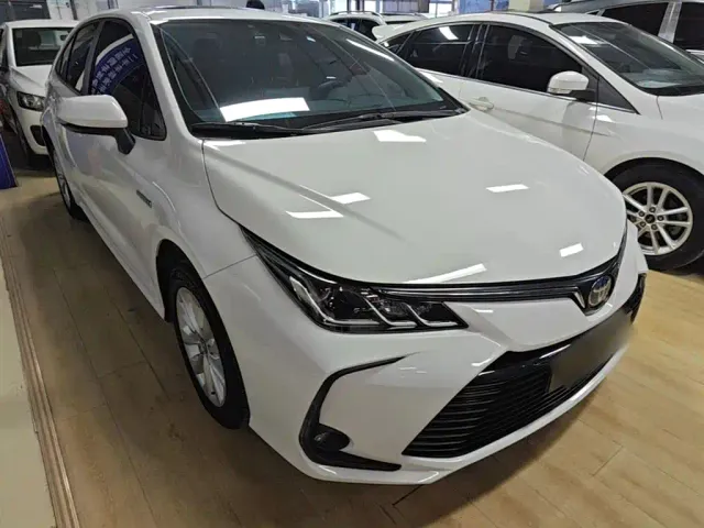Toyota Corolla — Фото автомобиля 3