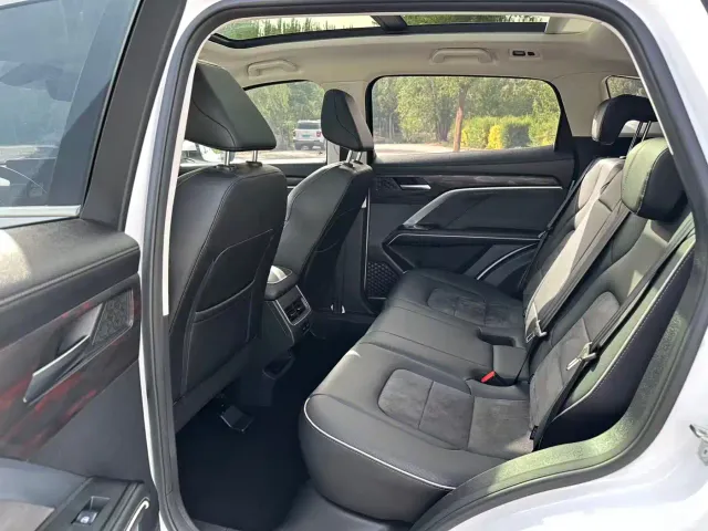 Haval H6 — Фото автомобиля 9