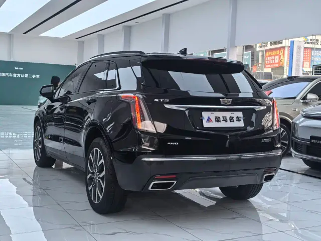 Cadillac XT5 — Фото автомобиля 13