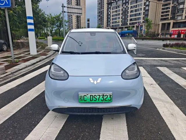 Wuling Bingo — Фото автомобиля 2