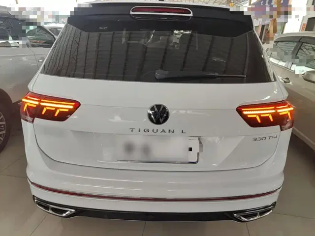 Volkswagen Tiguan L — Фото автомобиля 5