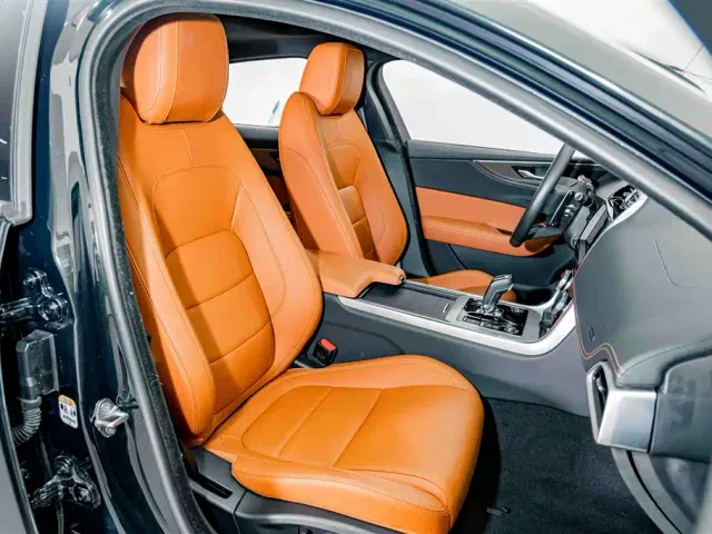 Jaguar Jaguar XEL 2023 2.0T 250PS R-DYNAMIC S Progressive Sport — Фото автомобиля 18