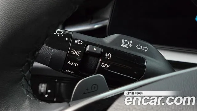 Kia Niro — Фото автомобиля 29