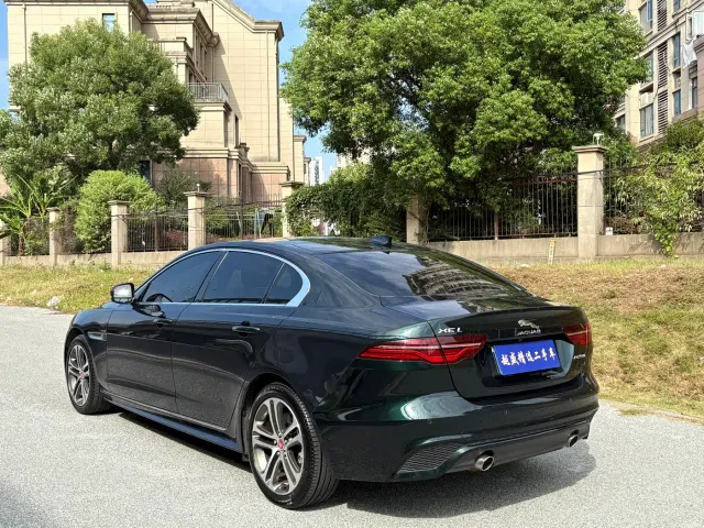 Jaguar XEL — Фото автомобиля 5