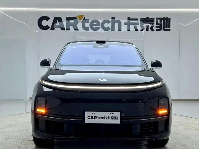 Li Auto L7 — Фото автомобиля 3