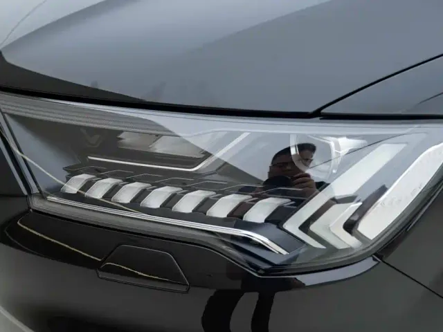 Audi Q7 — Фото автомобиля 15